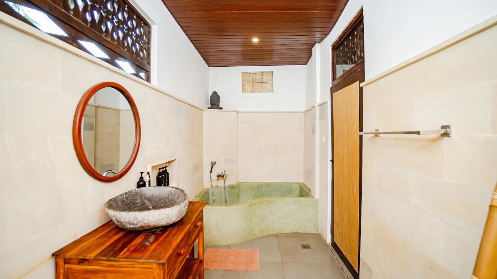 Gusde Tranquil Villas By Eps Ubud  4*, Ubud (Bali)